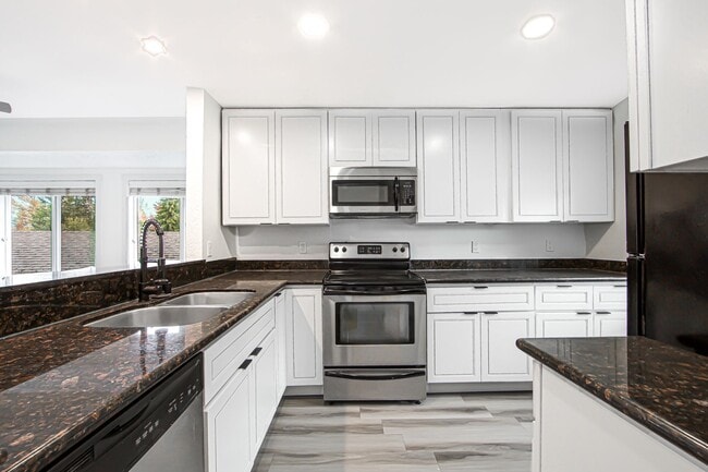 Photo - Everett Cove