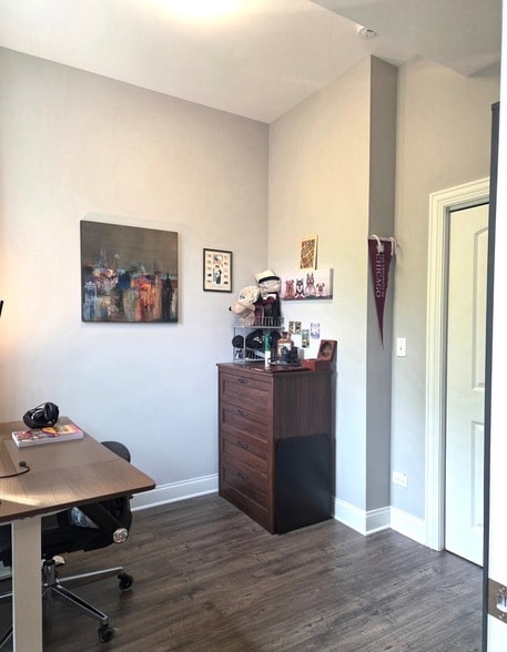 Photo - 2726 W Haddon Ave Unit 2