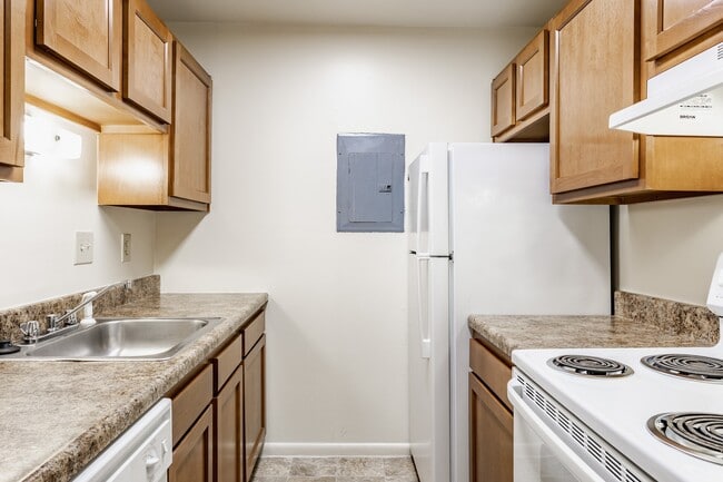 Photo - Bavarian Village Apartments