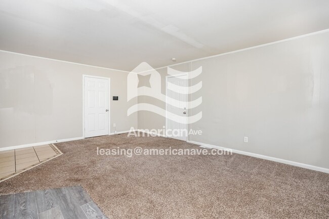 Photo - 102 Oakdale Dr