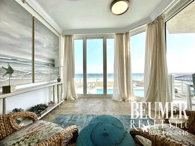 Building Photo - Upscale 3 BR 3 BA furnished Condo On the G... Unit 102