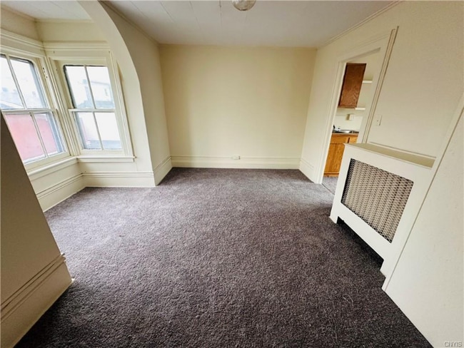 Photo - 64 E 5th St Unit upstairs apartment