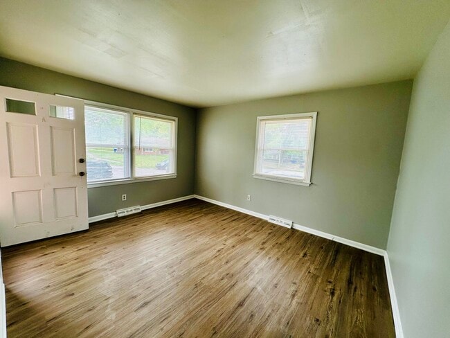 Photo - 749 Terrace View Dr