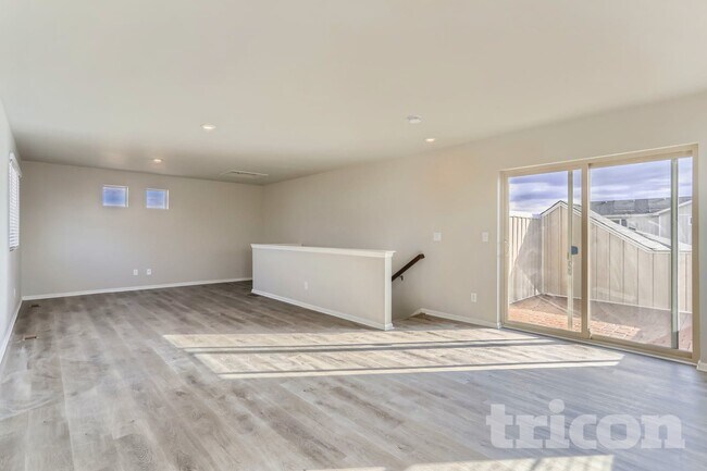 Photo - 10550 Waco St