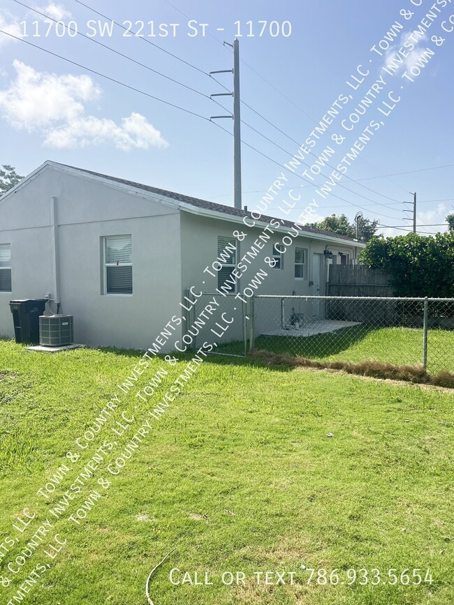 11700 SW 221st St Rd Unit 11700