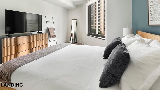 Photo - 1550 Clarendon Blvd Unidad 613