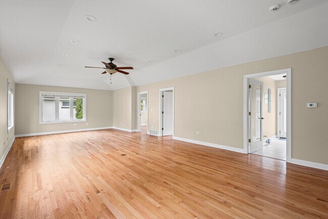 29 Springlake Ave