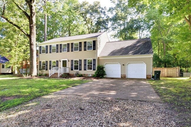 103 Castlewood Ct