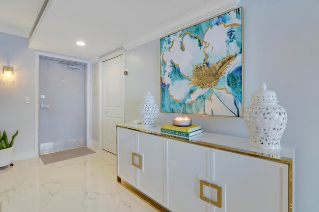 Photo - 130 Lakeshore Dr Unit 1121
