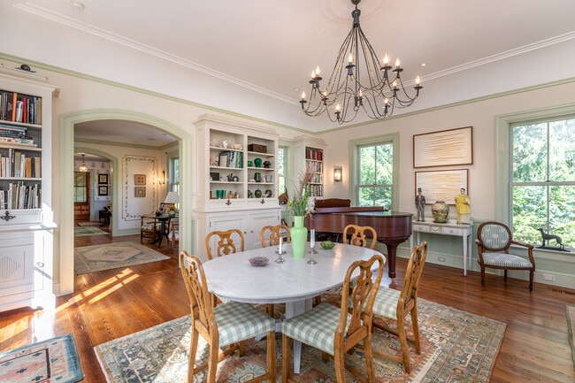 Photo - 4 Juniper Ledge Ln