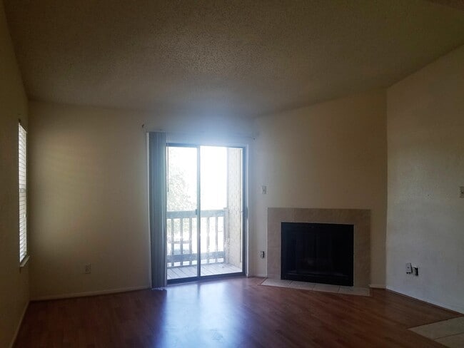 3772 Idlebrook Cir