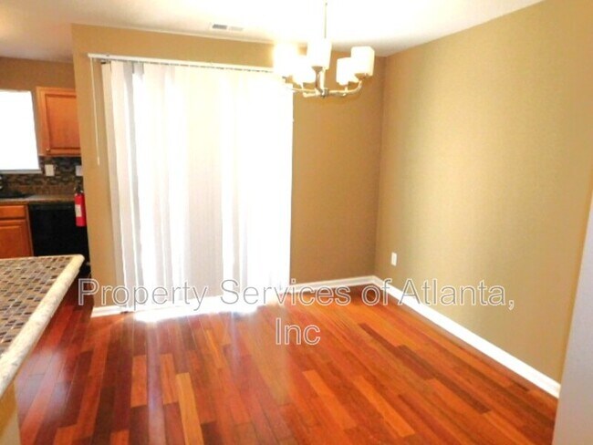 Photo - 1795 Devon Dr