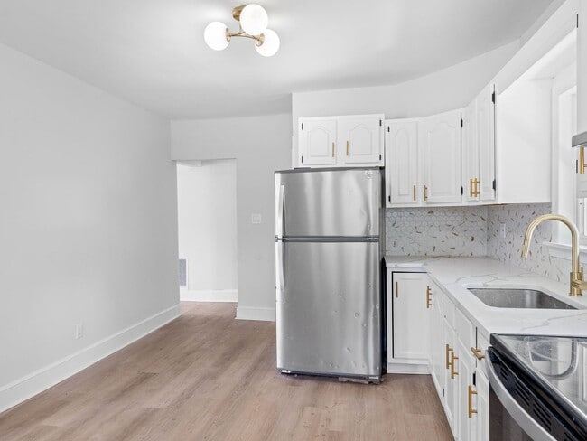 Photo - Updated 3-Bedroom Home with Spacious Yard in Hainesport