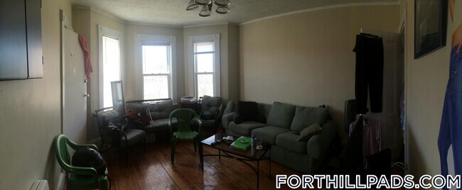 Photo - 160 Centre St Unidad 3