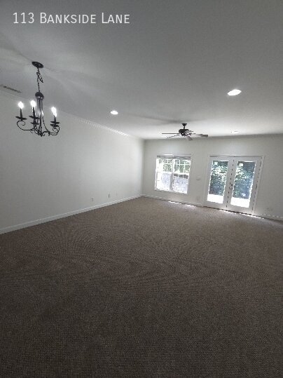 Photo - 113 Bankside Ln