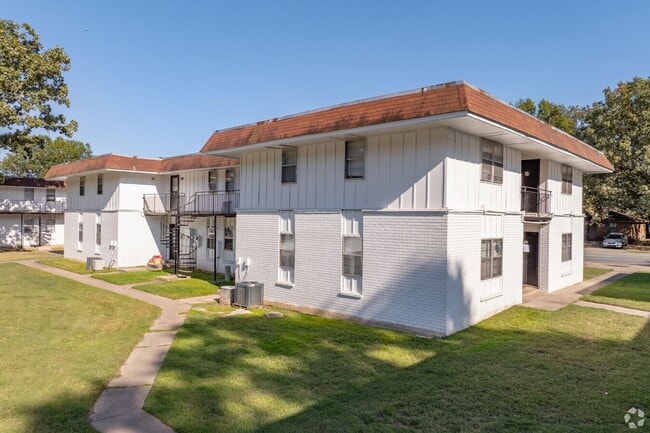 The Luxe Apartments