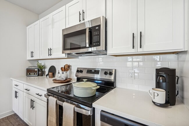 Photo - Pines at Wake Forest