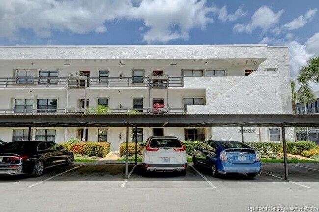 Photo - 1950 SW Palm City Rd Unit 3-209
