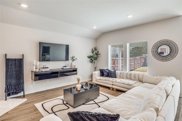 Photo - 803 Sunlight Lp