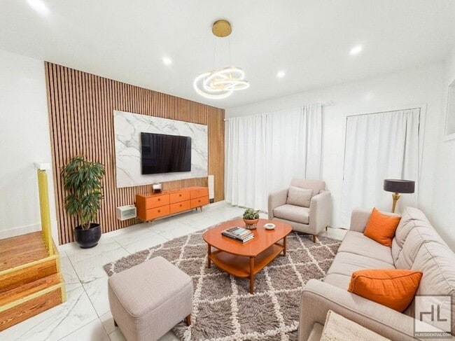 Building Photo - EAST 53 STREET