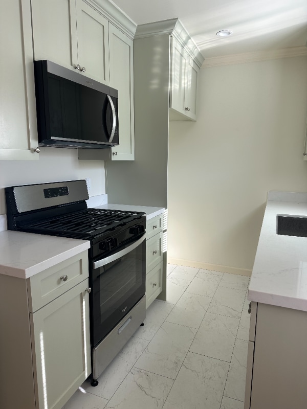 Photo - 2580-2580 N Brighton St Unidad 2578 Brighton St.