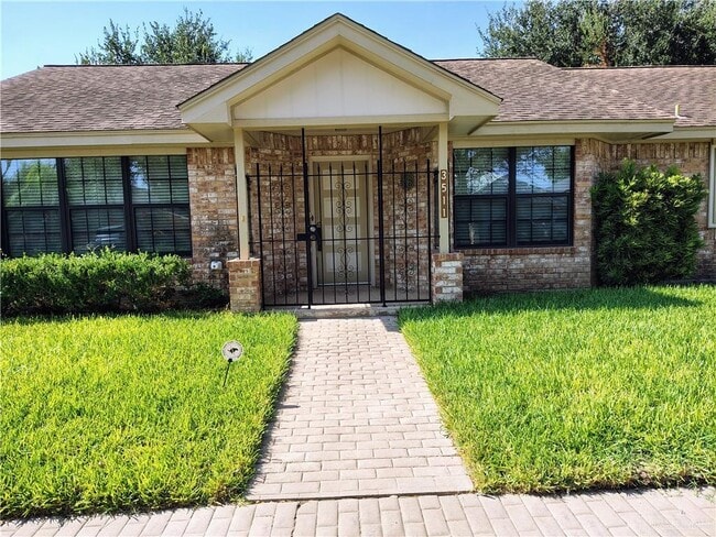3511 Datepalm Ave