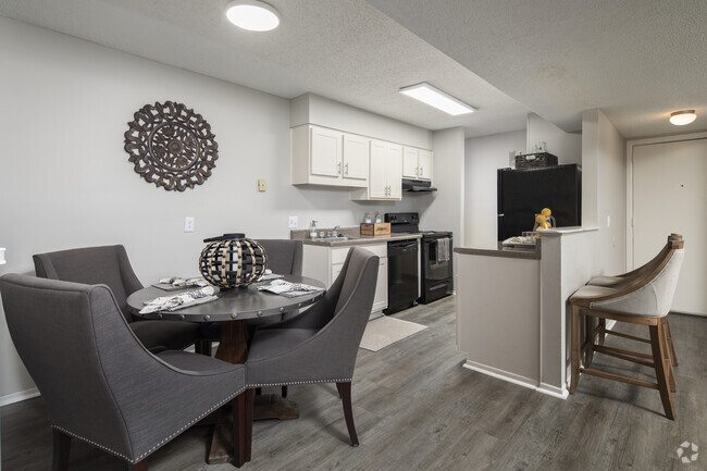 High River - High River Apartments