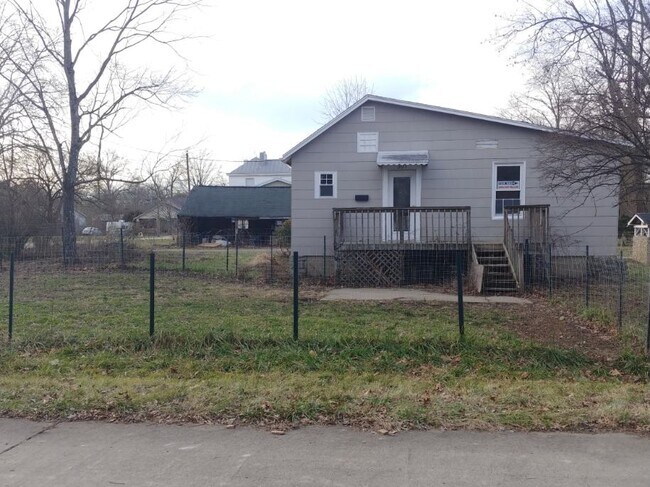 Photo - 307 Garfield Ave House