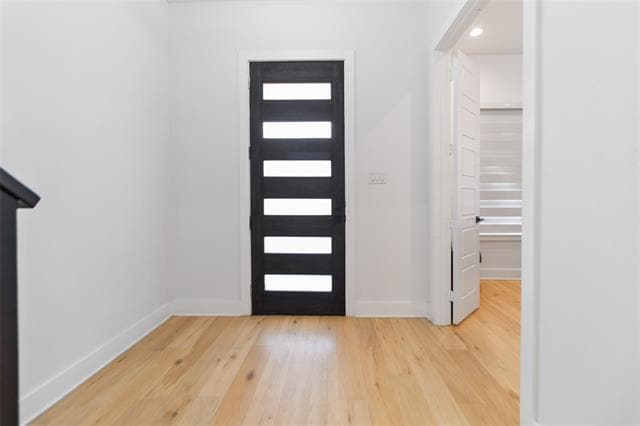 Photo - 4136 Mart St