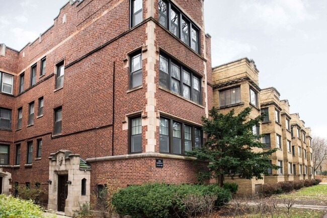 Building Photo - 943 Judson Ave
