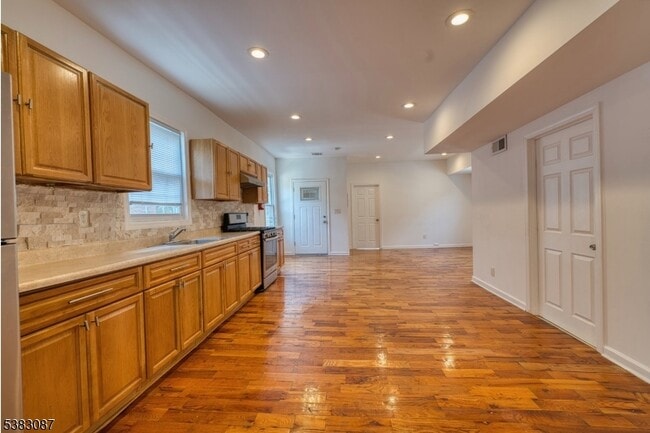 Photo - 131 Sylvan Ave