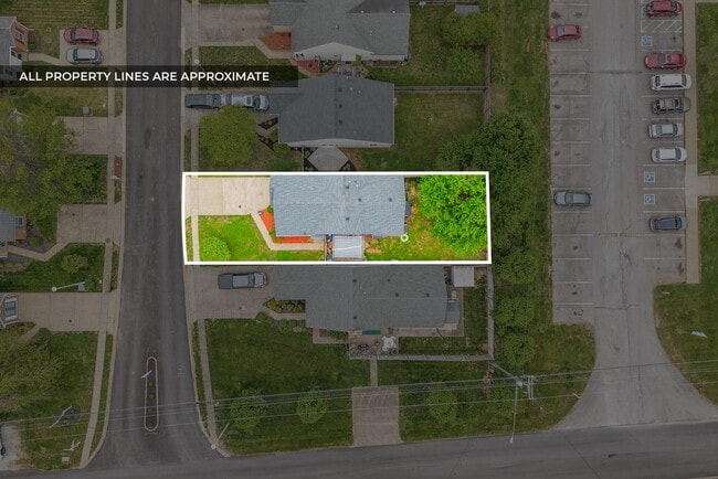 Photo - 302 Northwind Dr