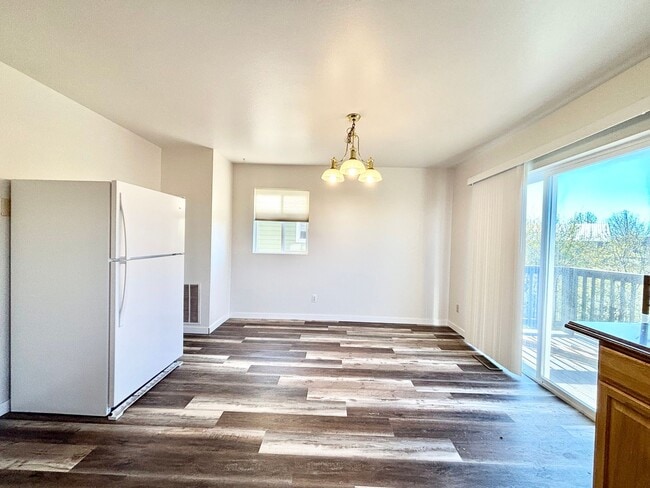 Photo - 4 Bedroom Townhome in Hawks Ridge