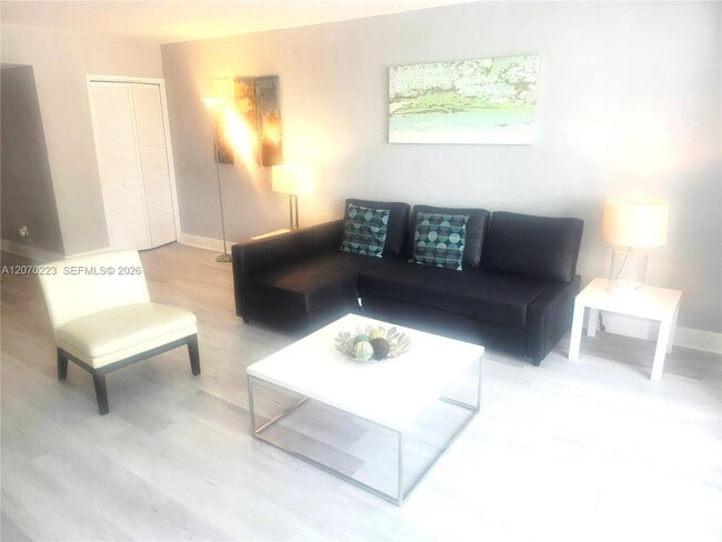 Photo - 5151 Collins Ave Unit 427