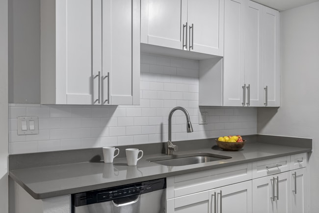 Westshore Palms Kitchen 3.jpg