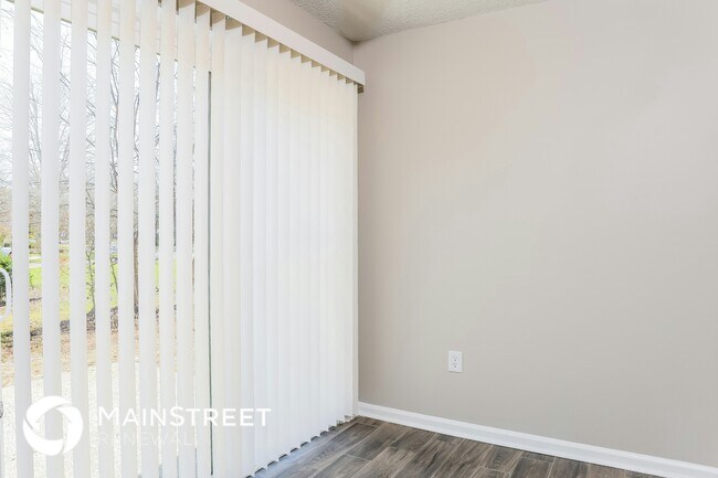 Photo - 6200 Martin Lake Rd