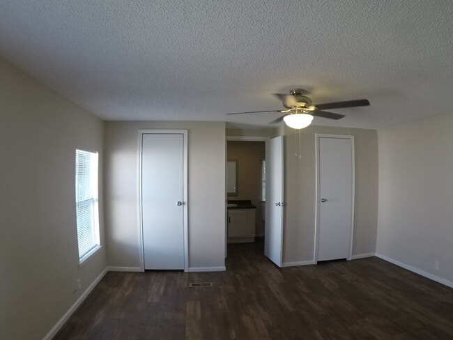 Photo - Triangle Mobile Home Park