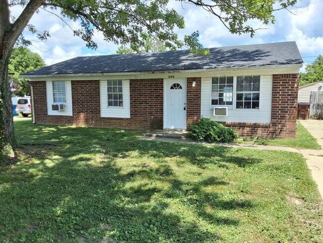 Building Photo - Beautiful 3 Bed, 1 Bath Convenient Locatio... Rental