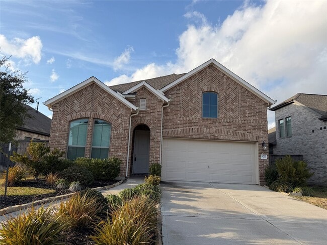 Building Photo - 8711 Windsong Trail Dr