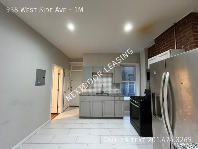 Photo - 938 West Side Ave Unit 1M