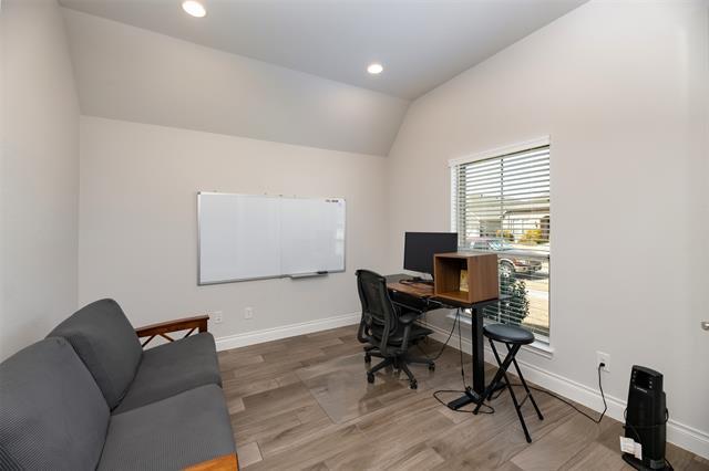 Photo - 2421 Stella Ln