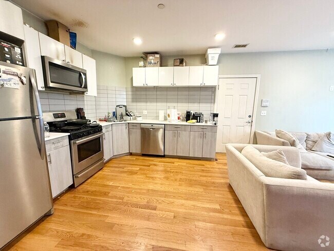 Building Photo - 299 Dudley St Unit 4 Rental