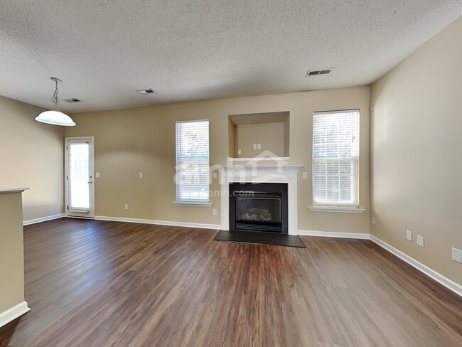 Photo - 6039 Willomere Cir