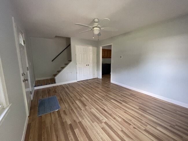 26 Gurley Rd Unit 26 Gurley