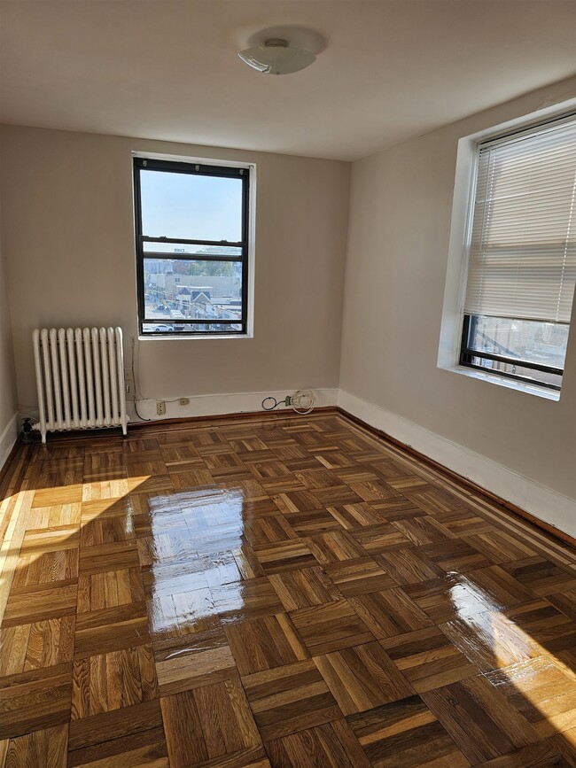 Photo - 435 79th St Unit 52