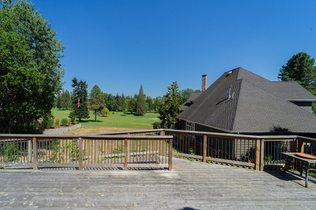 Photo - 4-Bedroom Luxury Home for Rent by Portland Golf Club