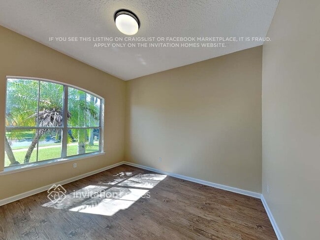 Photo - 730 Eagle Cove Drive