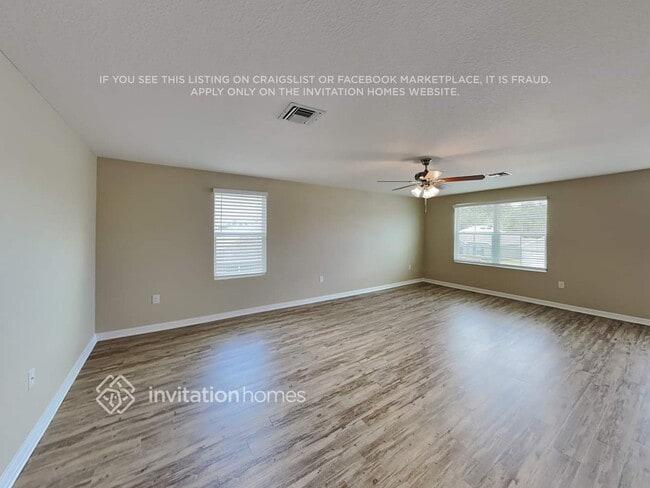 Photo - 5261 11th St E