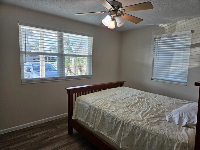 Photo - 1619 3rd St Unidad 1619 3rd St Lower