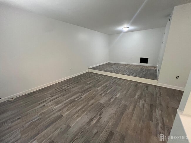 Photo - 127 Aspen Dr